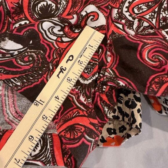 Banana Republic / Madison 2 PC Bundle Print Trouser Shorts Floral Paisley Size 4 - Picture 13 of 15